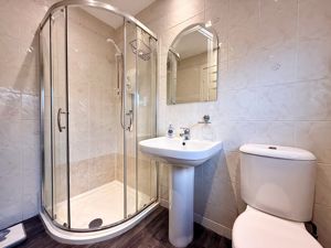 Photo 16- click for photo gallery